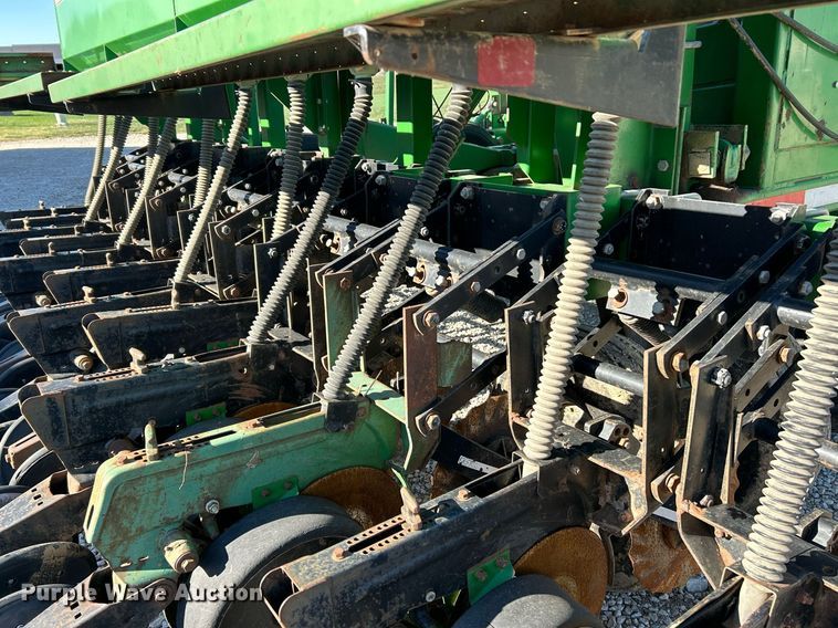 image for item NR9345 Great Plains 24R-15 planter