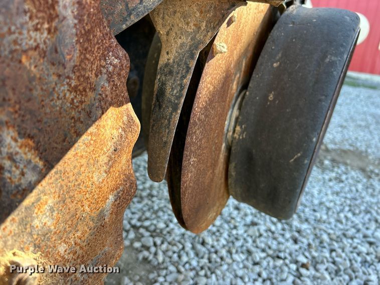 image for item NR9345 Great Plains 24R-15 planter