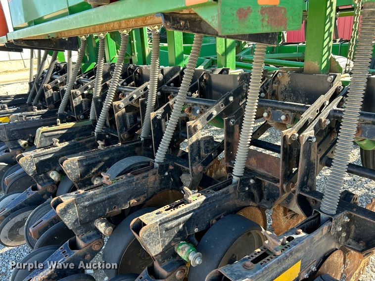 image for item NR9345 Great Plains 24R-15 planter