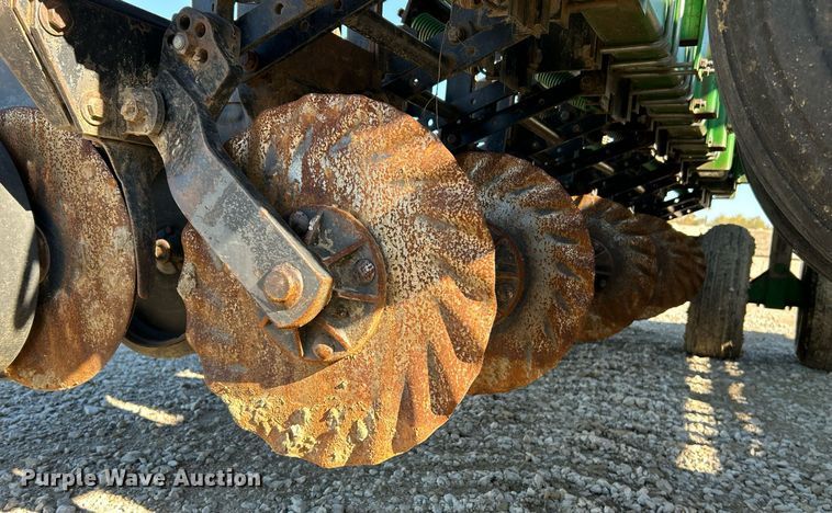 image for item NR9345 Great Plains 24R-15 planter