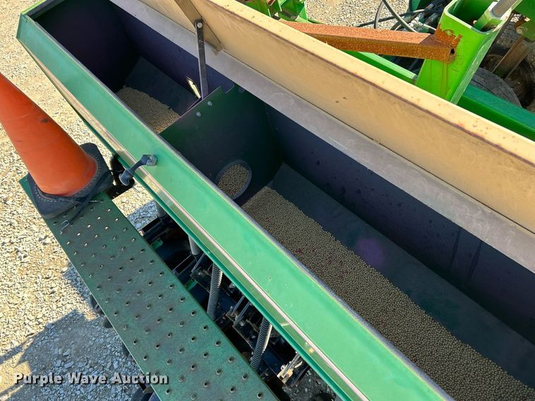 image for item NR9345 Great Plains 24R-15 planter