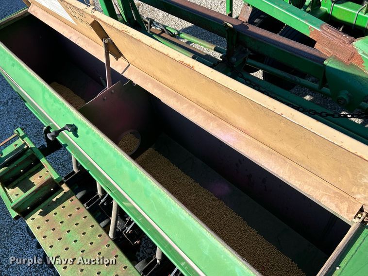 image for item NR9345 Great Plains 24R-15 planter