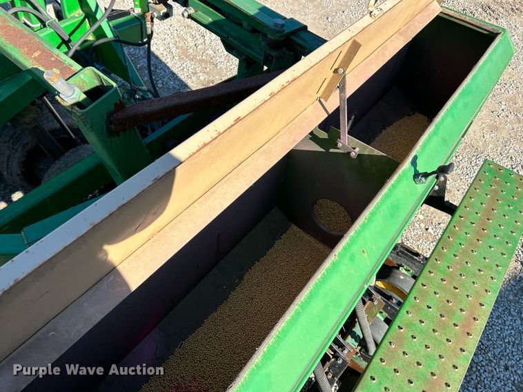 image for item NR9345 Great Plains 24R-15 planter