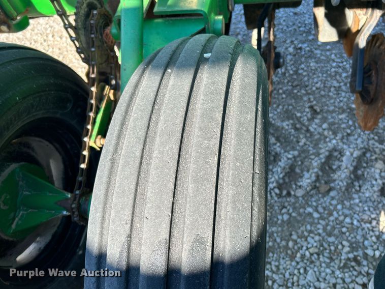 image for item NR9345 Great Plains 24R-15 planter