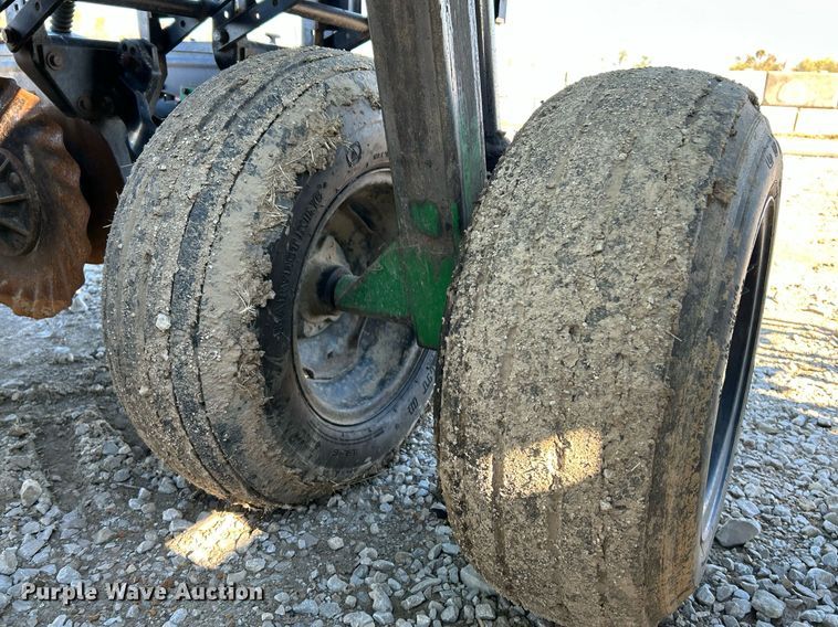 image for item NR9345 Great Plains 24R-15 planter