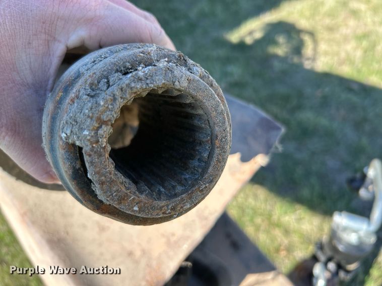 image for item NR9349 Knight  1050 manure spreader