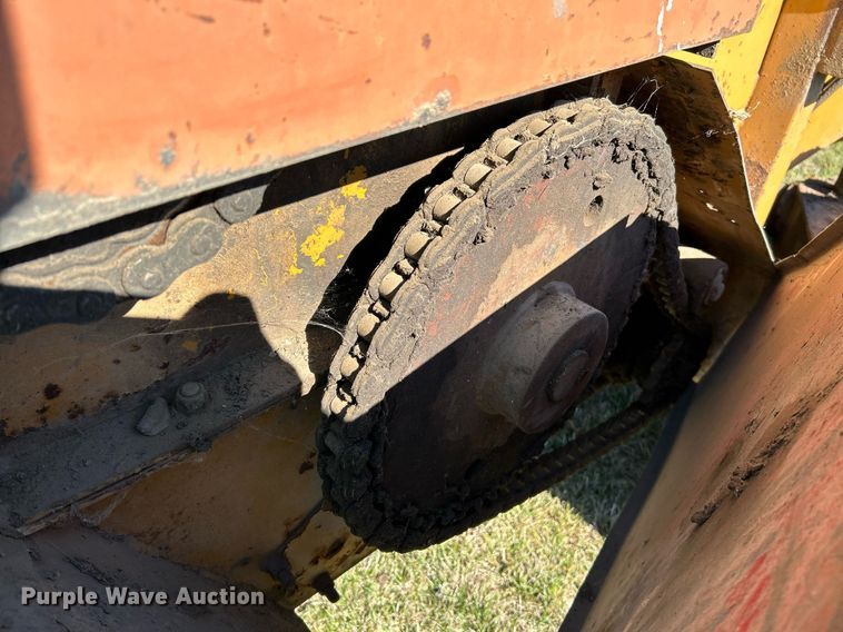 image for item NR9349 Knight  1050 manure spreader