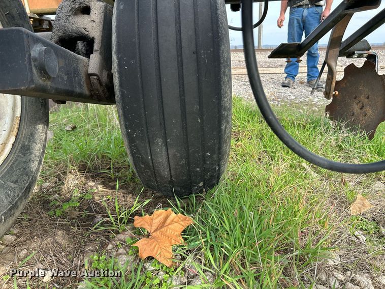 image for item NR9394 DMI Nutri-Placr 4250  applicator