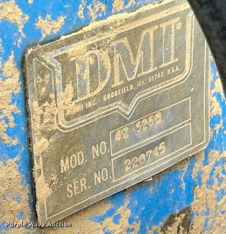 image for item NR9395 DMI Nutri-Placr 4250  applicator