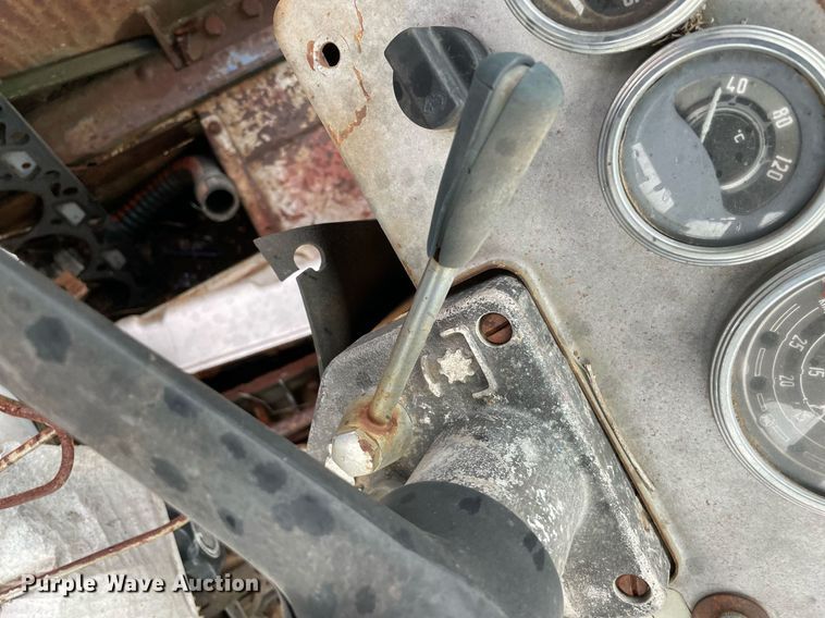 image for item NY9992 Long 1310  tractor