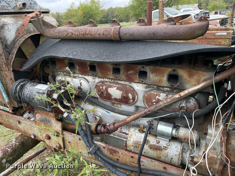 image for item NY9992 Long 1310  tractor