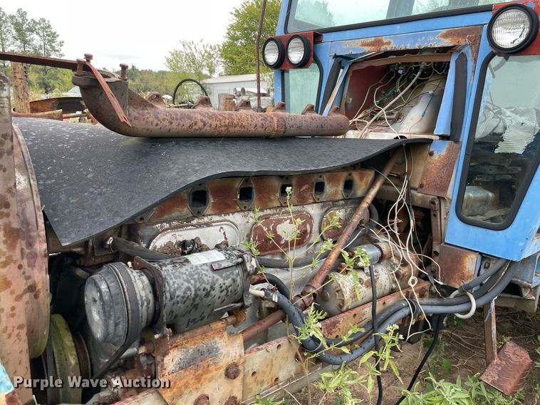 image for item NY9992 Long 1310  tractor