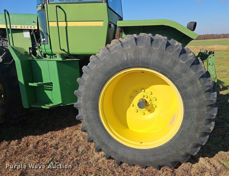 image for item NZ9057 1978 John Deere 8630H  4WD tractor