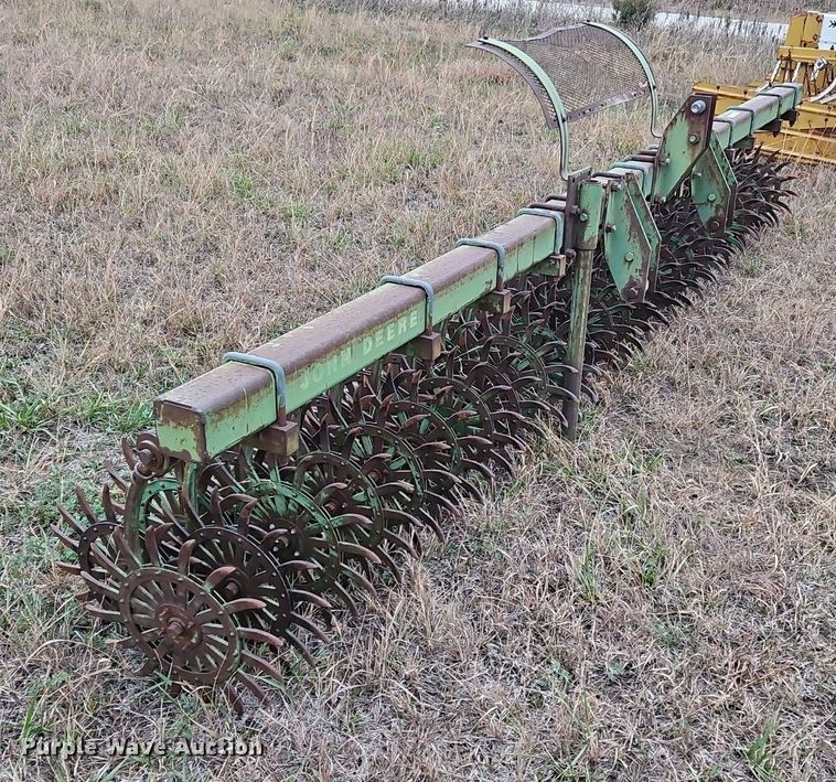 image for item NZ9092 John Deere 400  rotary hoe