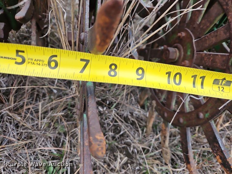 image for item NZ9092 John Deere 400  rotary hoe