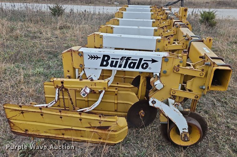 image for item NZ9095 Buffalo  row crop cultivator