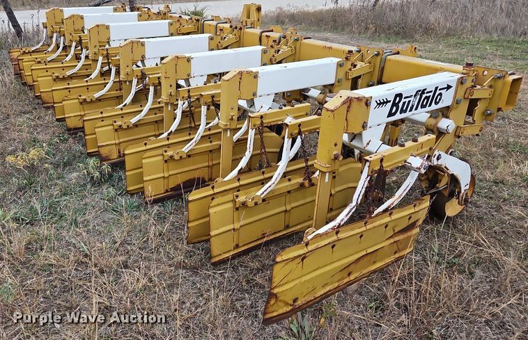 image for item NZ9095 Buffalo  row crop cultivator