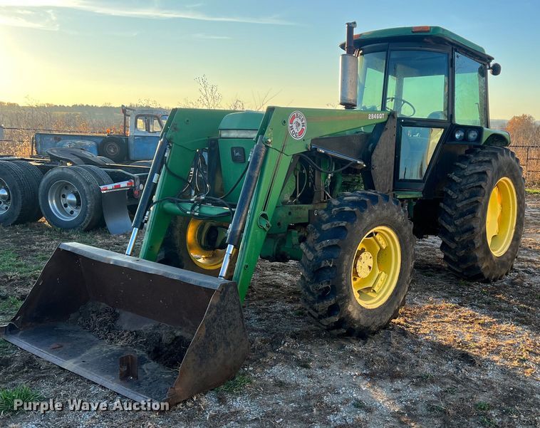 image for item OA9174 1988 John Deere 2955  MFWD tractor