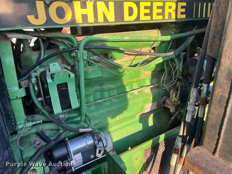 image for item OA9174 1988 John Deere 2955  MFWD tractor