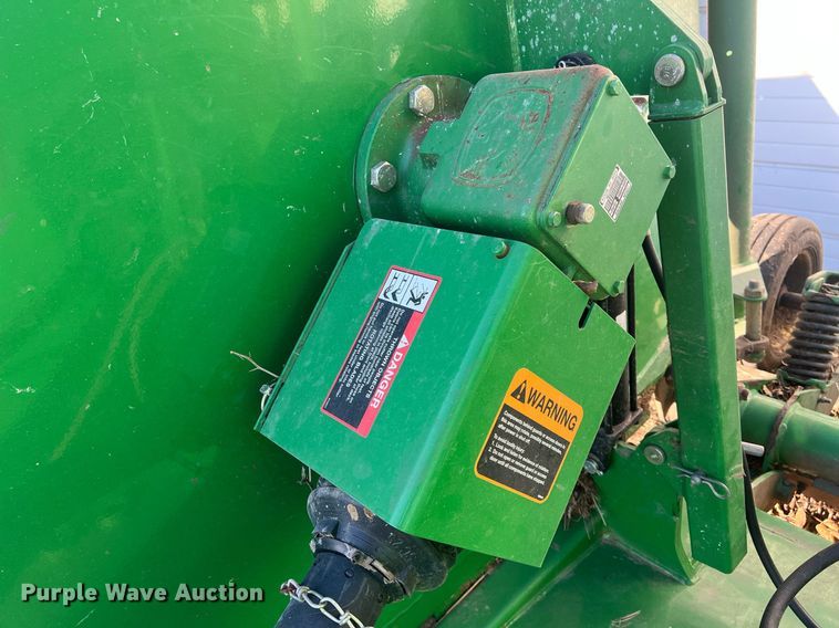 image for item OA9175 John Deere HX15  batwing rotary mower