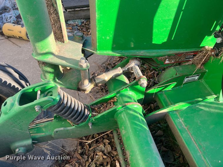 image for item OA9175 John Deere HX15  batwing rotary mower