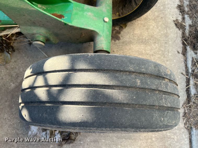 image for item OA9175 John Deere HX15  batwing rotary mower