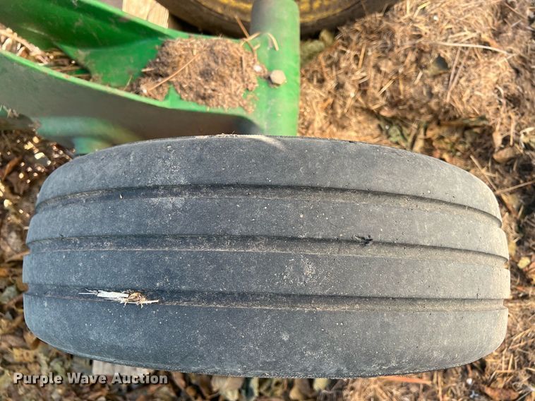 image for item OA9175 John Deere HX15  batwing rotary mower