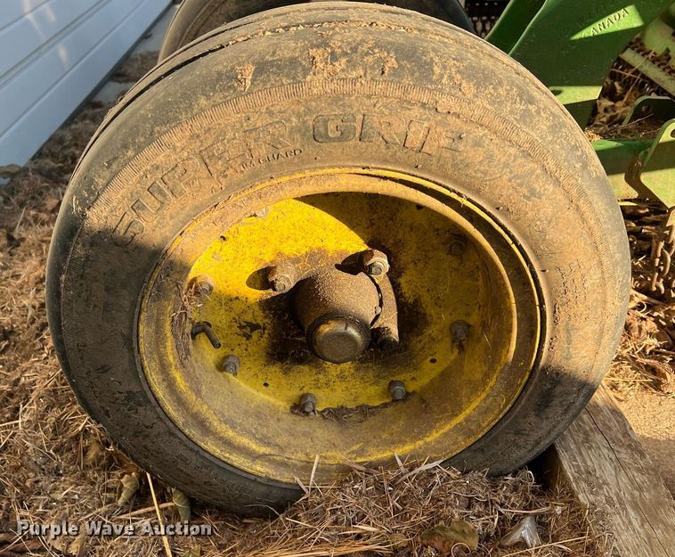 image for item OA9175 John Deere HX15  batwing rotary mower