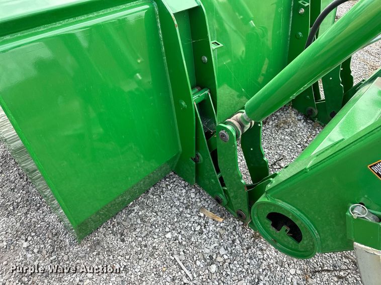 image for item OF9131 John Deere 746  loader