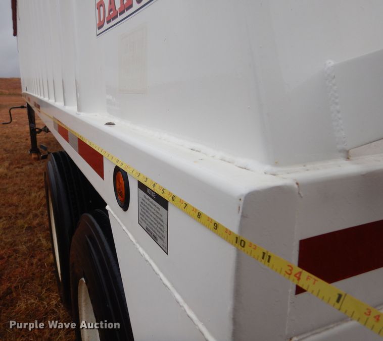 image for item OF9565 2005 Dakota  grain trailer