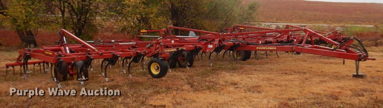 image for item OF9566 Sunflower 5135  field cultivator