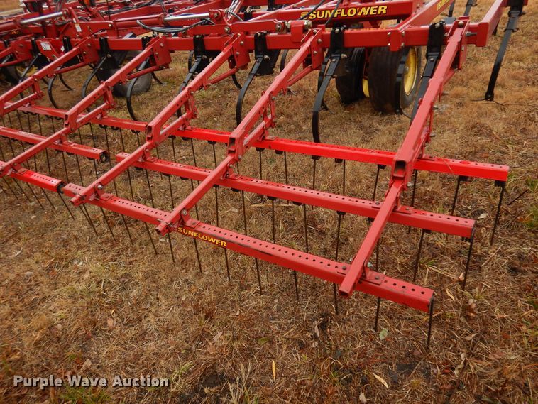 image for item OF9566 Sunflower 5135  field cultivator
