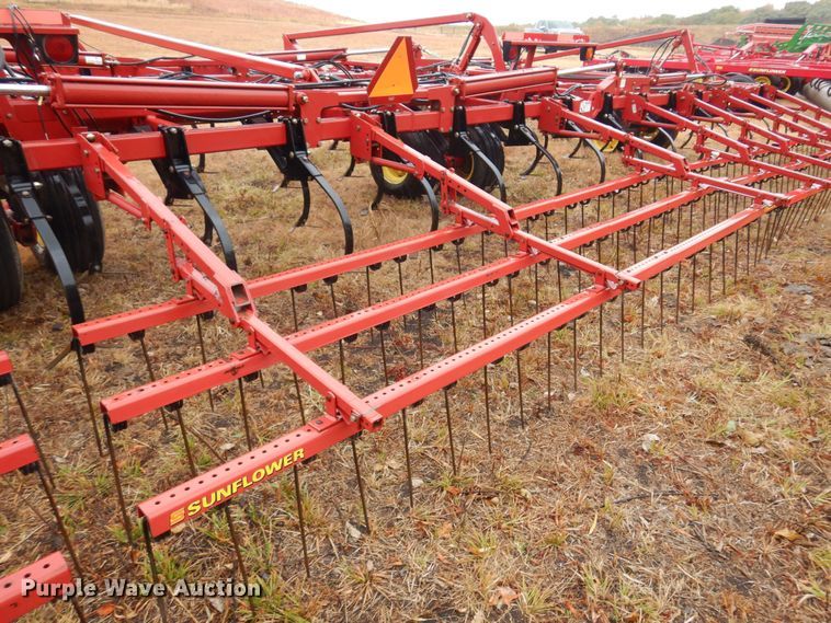 image for item OF9566 Sunflower 5135  field cultivator