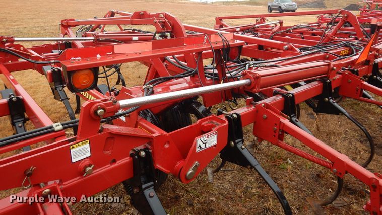 image for item OF9566 Sunflower 5135  field cultivator