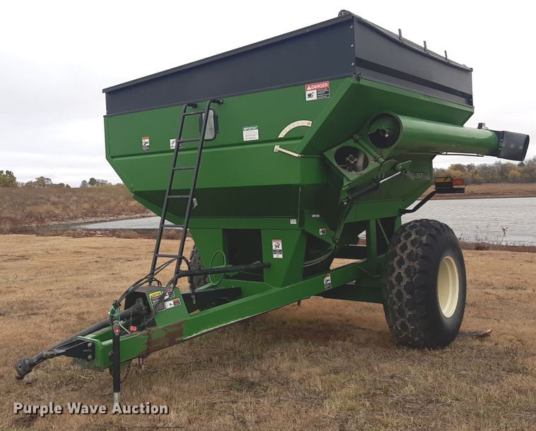image for item OF9570 Brent 572  grain cart