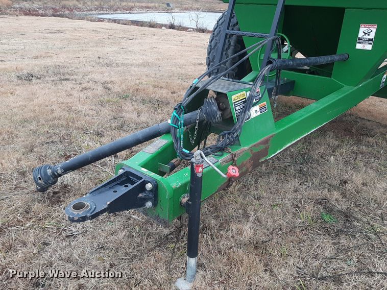 image for item OF9570 Brent 572  grain cart
