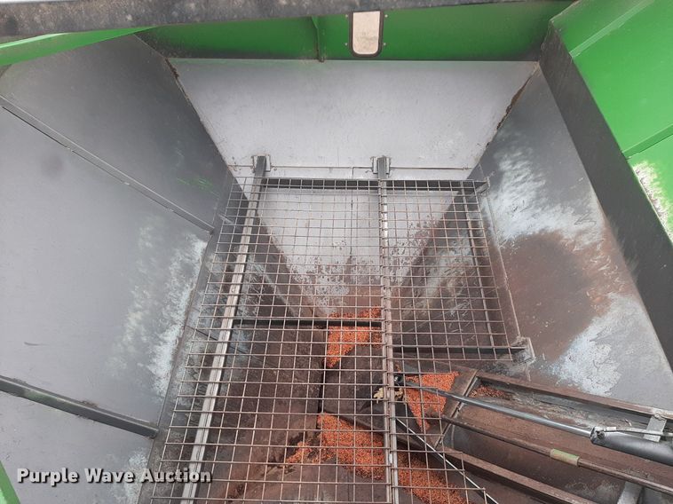 image for item OF9570 Brent 572  grain cart