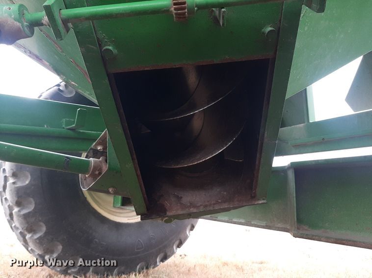 image for item OF9570 Brent 572  grain cart