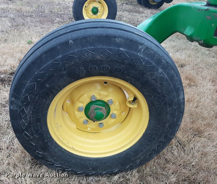 image for item OF9571 John Deere 2410  chisel