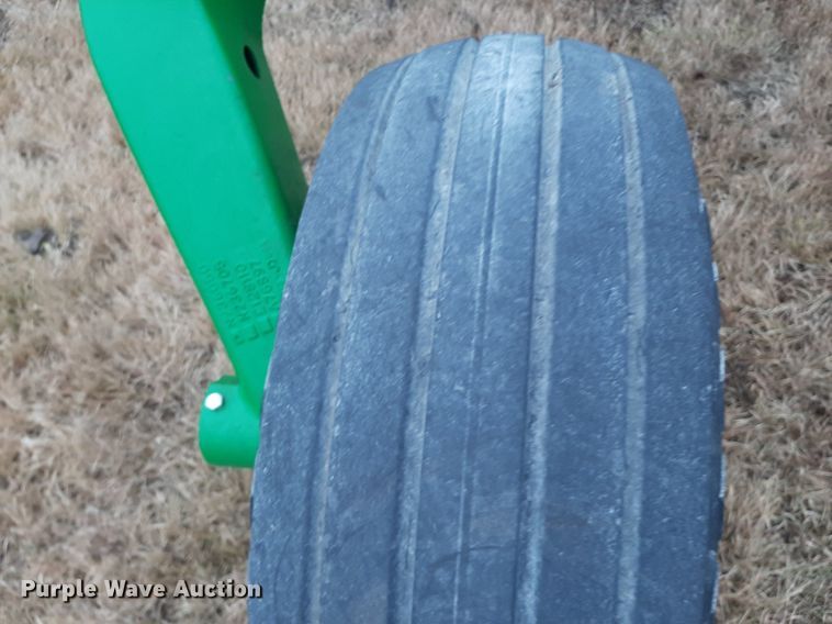 image for item OF9571 John Deere 2410  chisel