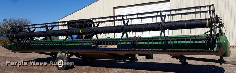 image for item OF9580 John Deere 936D  draper head