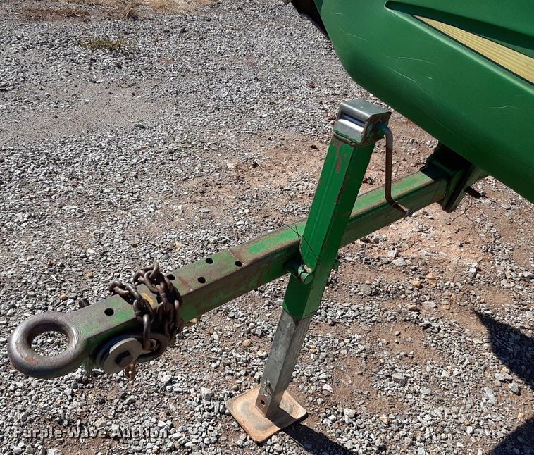 image for item OF9580 John Deere 936D  draper head