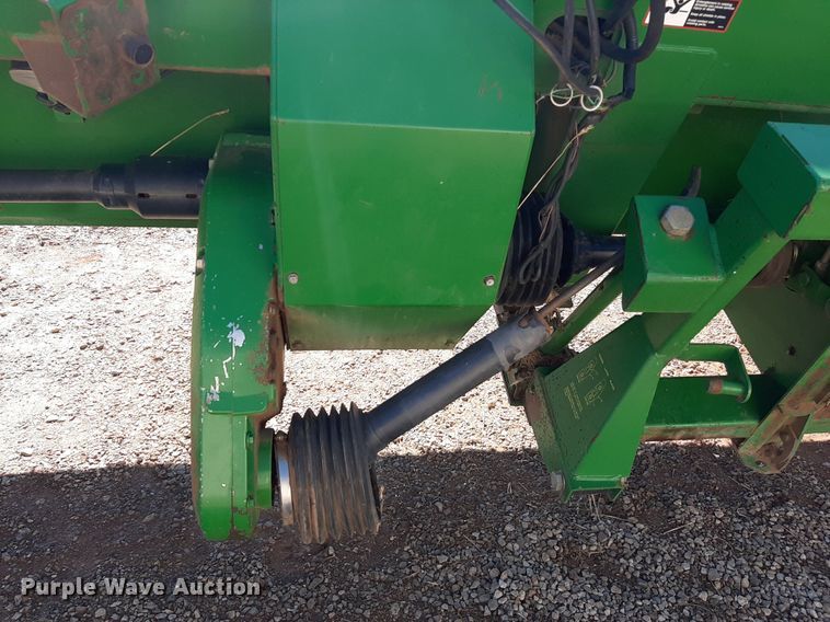 image for item OF9580 John Deere 936D  draper head