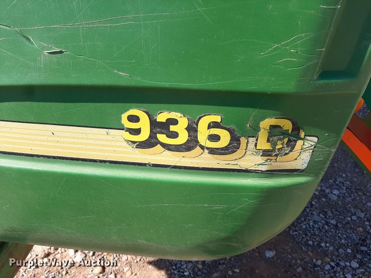 image for item OF9580 John Deere 936D  draper head