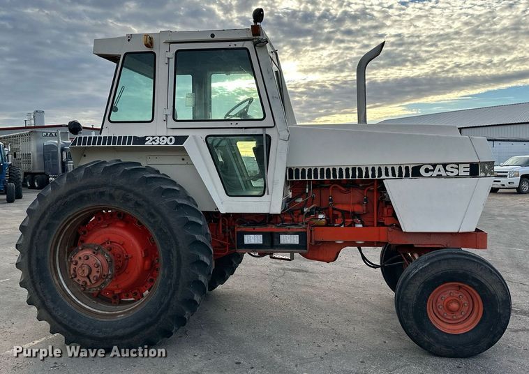 image for item OK9149 1980 Case 2390  tractor