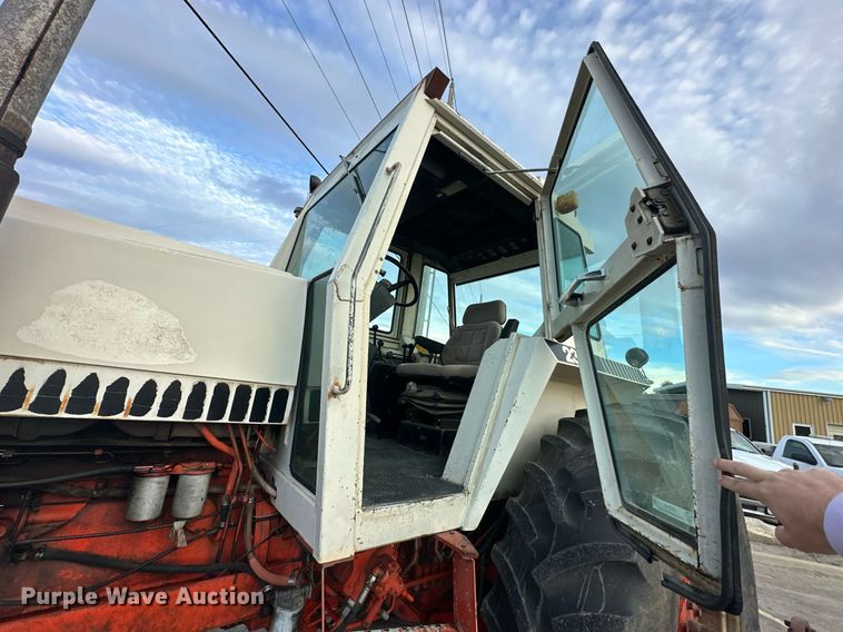 image for item OK9149 1980 Case 2390  tractor