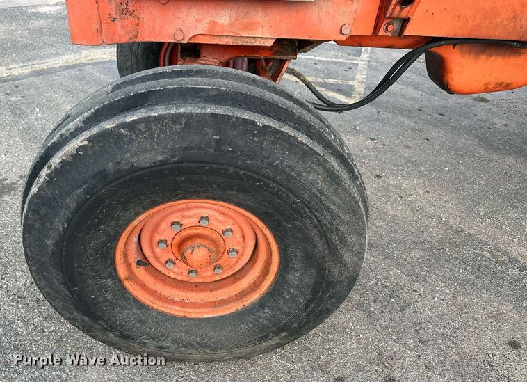 image for item OK9149 1980 Case 2390  tractor