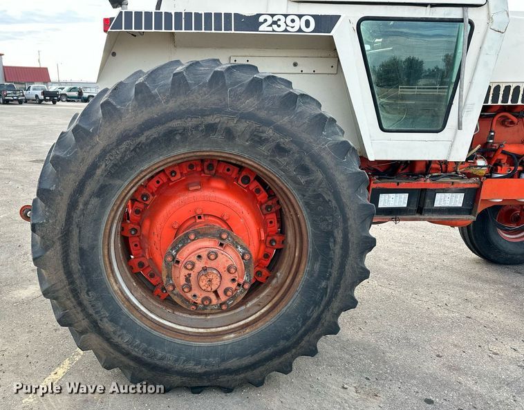 image for item OK9149 1980 Case 2390  tractor