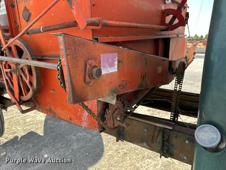 image for item OK9193 1970 International Harvester Loadstar 1600  feed delivery truck