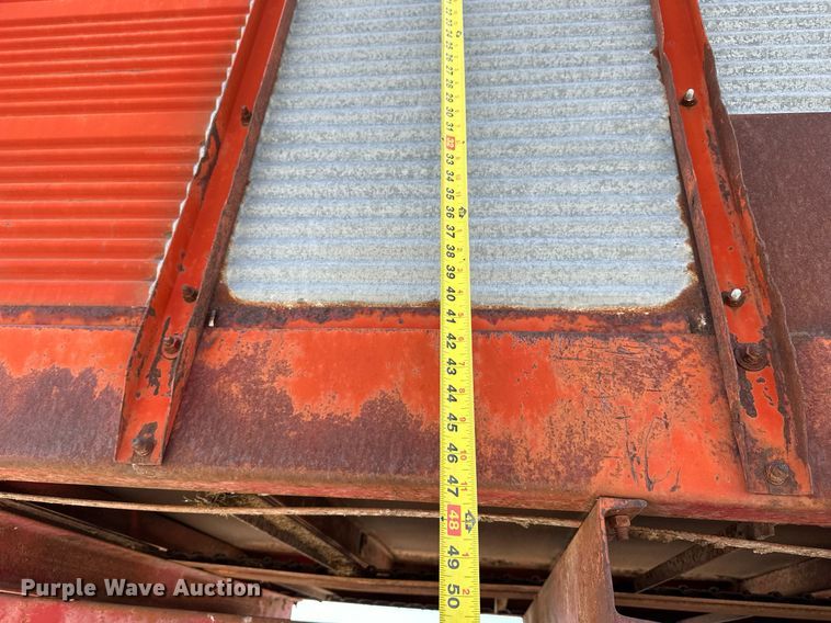 image for item OK9193 1970 International Harvester Loadstar 1600  feed delivery truck